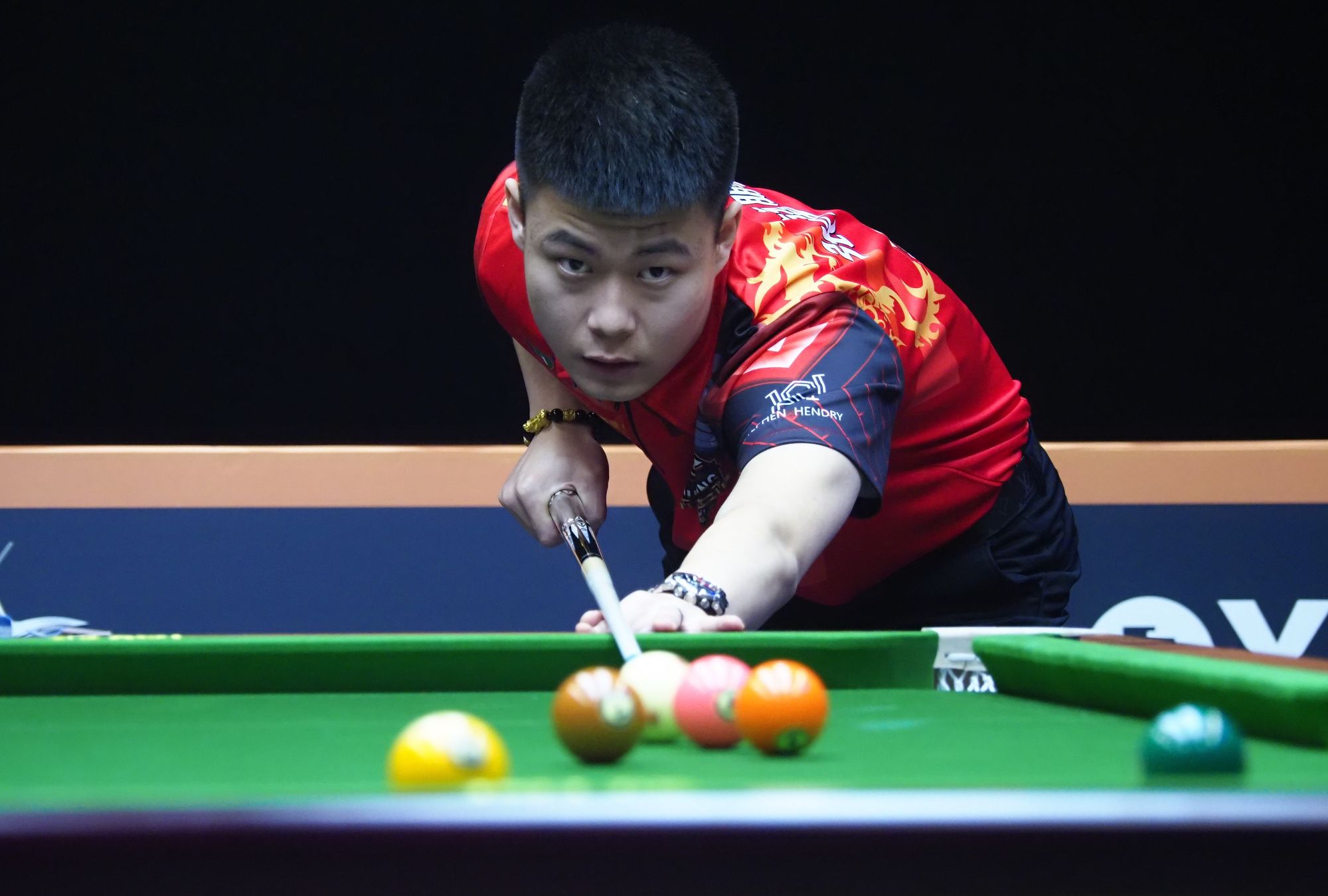 创造佳绩 创造佳绩