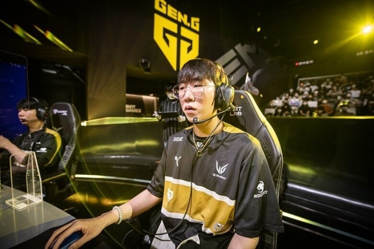 仅展示了C 仅展示了C