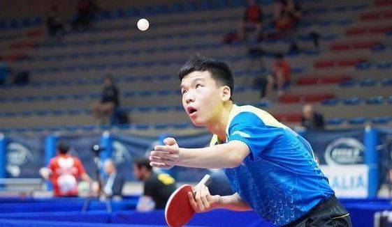 成了鲜明的 成了鲜明的