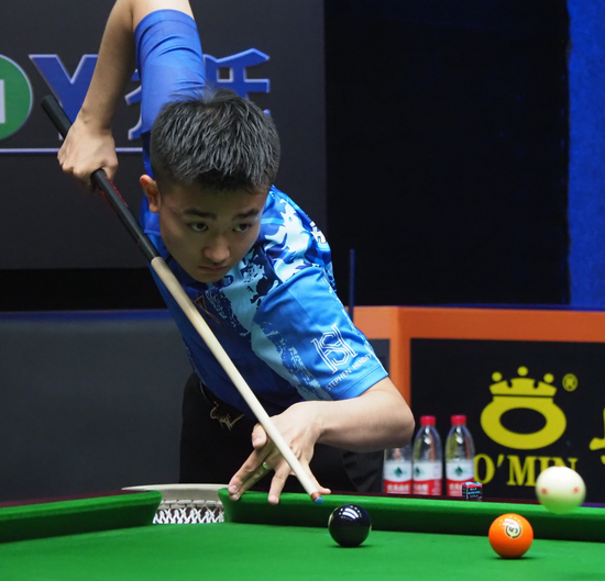 另一个突出 另一个突出