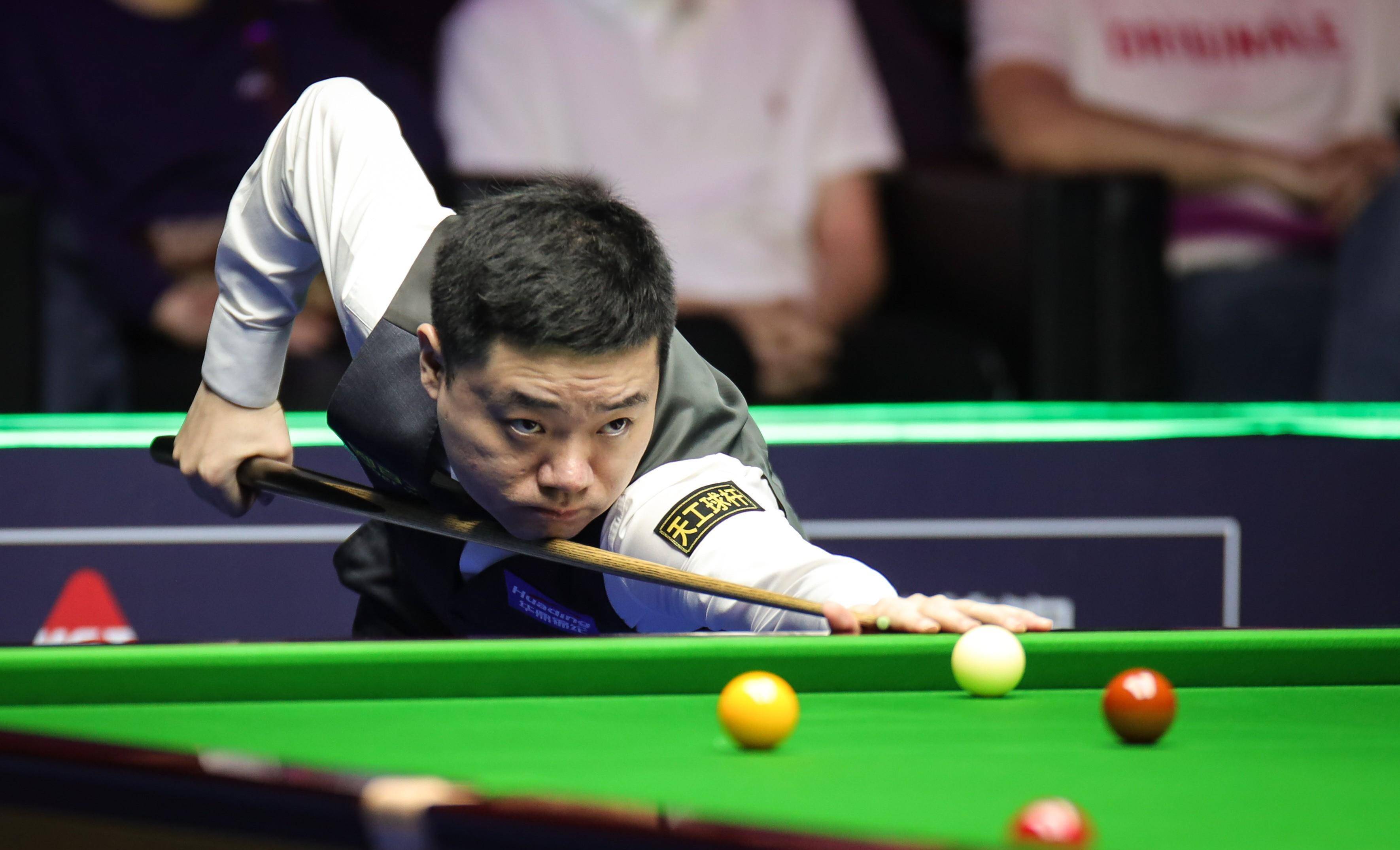 英超以其巨 英超以其巨