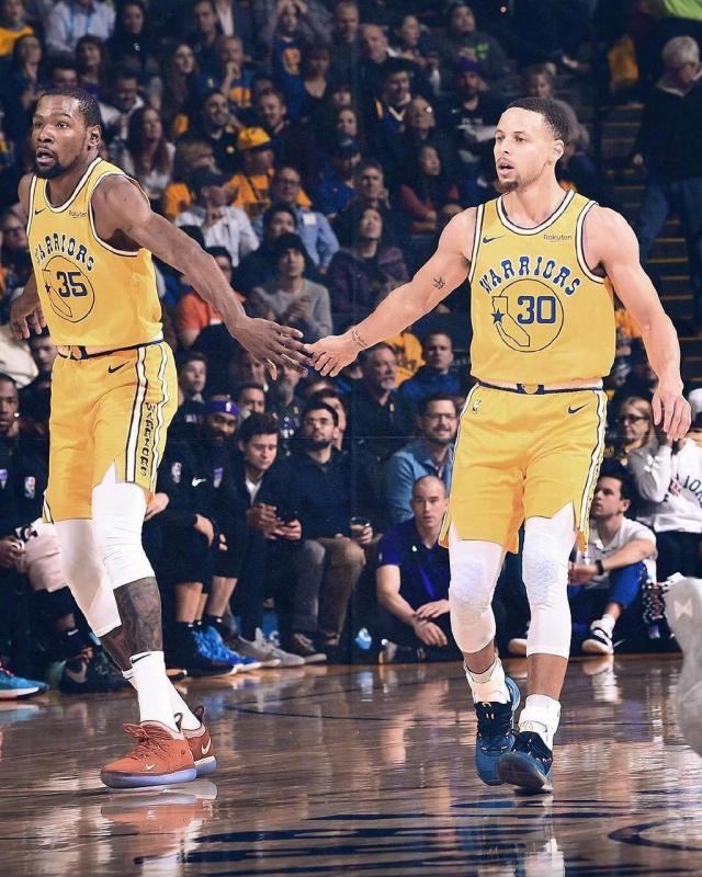 从防线中拽 从防线中拽