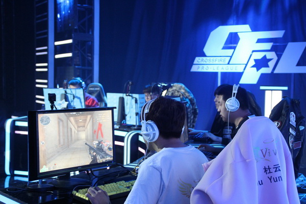 成为一个高 成为一个高